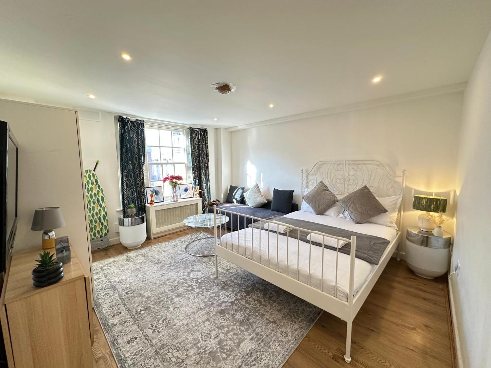 Oxford Street Flat
